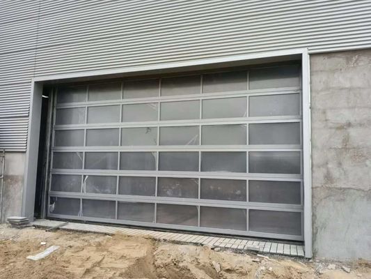 Cửa Gara Nhôm Kính Tùy Chỉnh - Giải Pháp Tổng Thể Cho Công Trình Trong Suốt