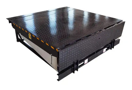 Xưởng sản xuất tự động Dock Plate tùy chỉnh dài môi 25000-40000 Pounds thiết kế an toàn