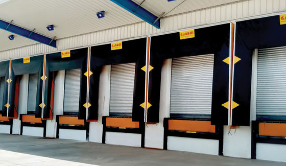 Dễ dàng cài đặt PVC Dock Door Shelter cung cấp bảo vệ chống lại các yếu tố tùy chỉnh công nghiệp