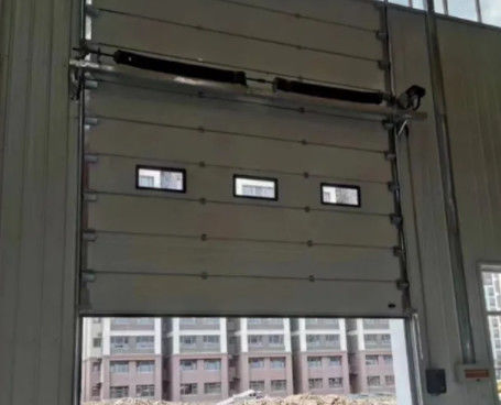 Thép xám cách điện phần thương mại cửa nhà để xe công nghiệp cửa thang máy dọc