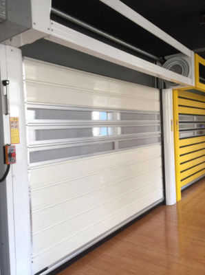 Đường nhà để xe được cách ly theo yêu cầu với bọt polyurethane chống gió chống âm thanh và cách nhiệt nhiệt