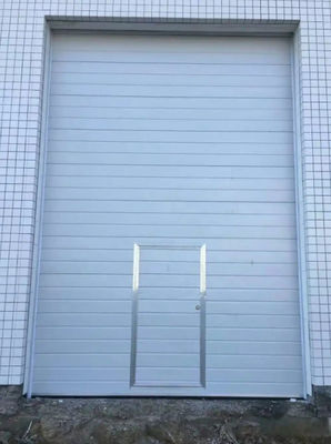 Cổng trên cao phần bằng nhôm 50mm-80mm Độ dày cách nhiệt tùy chỉnh cách nhiệt flaps Vertical Lift Panel được sử dụng