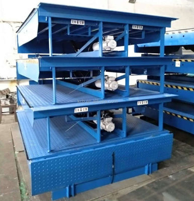 Máy ngang cửa bến tàu cơ khí Xưởng sản xuất tấm bến tàu tự động 25000-40000LBS Khả năng thiết kế an toàn