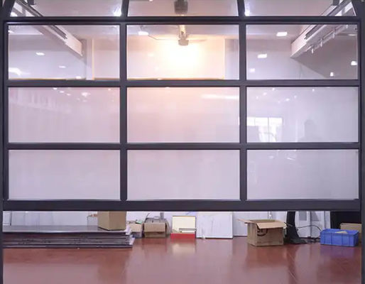 Khám nước theo yêu cầu lớp 3 kính trong suốt cửa nhà để xe kiểu thiết kế hiện đại