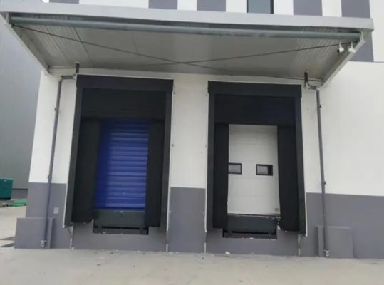 Hệ thống tải có thể điều chỉnh hiện đại Chỗ che cửa bến cảng Giải pháp cuối cùng cho vị trí công nghiệp