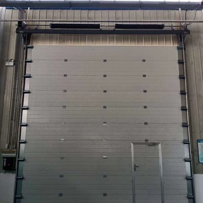 Bảng điều khiển Sandswich công nghiệp Cửa nhà để xe trên cao 0,45mm