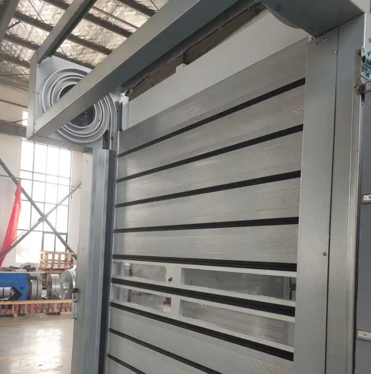 Hợp kim nhôm 0,8m / s Tốc độ đóng kim loại cửa lăn tốc độ cao