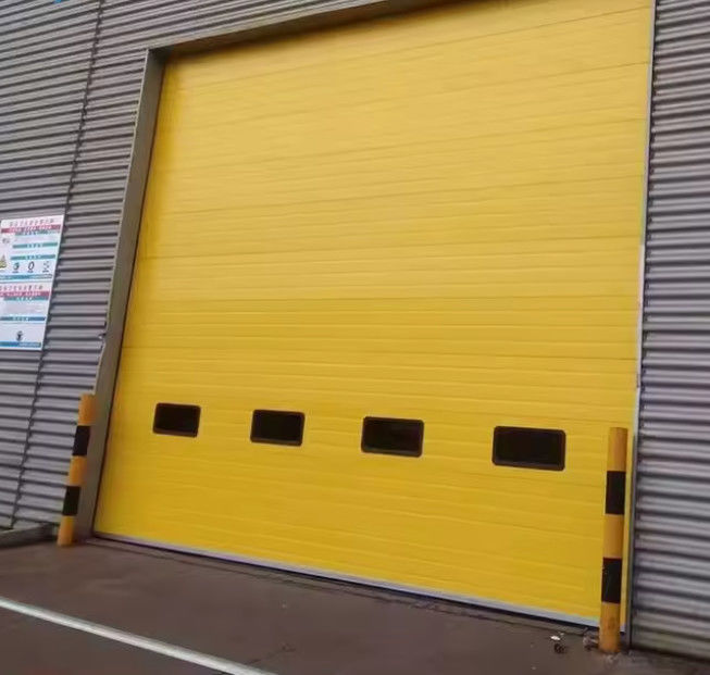 Thép cách nhiệt cửa phần với cách nhiệt polyurethane bọt cho nhà để xe kiểu đẹp an ninh