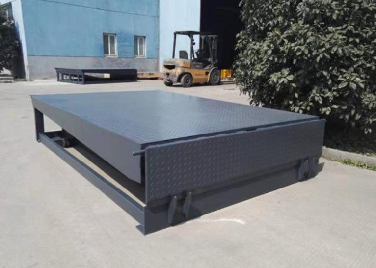 Đá mạ hoàn thiện Xưởng kho tùy chỉnh Bảng bến tàu tự động Bàn bến tàu bằng cấp cửa với nguồn điện thủy lực